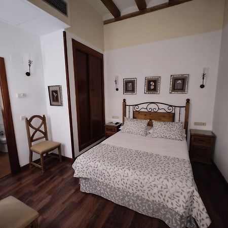 Hotel El Rastro - Palacio Duque De Tamames - Ávila Екстериор снимка